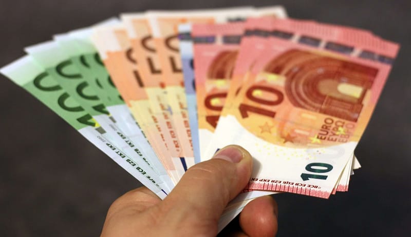 Apoio de 125 euros